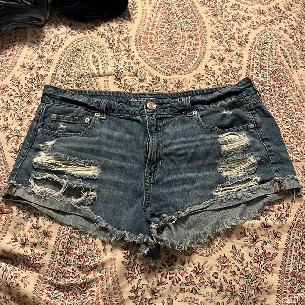 American Eagle shorts
